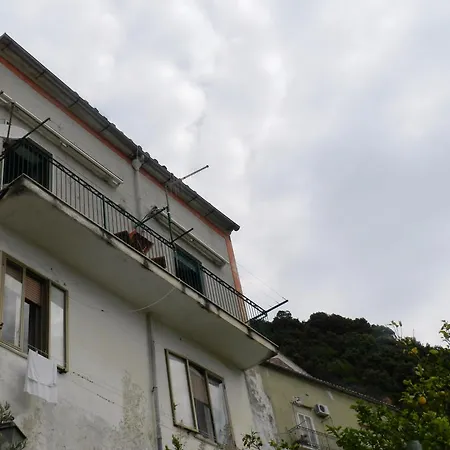 לינה וארוחת בוקר Casa Tea Vietri